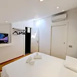Apartman Homeholidaysanremo - Luxe & Glamour San Remo