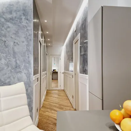 Appartement Homeholidaysanremo - Luxe & Glamour