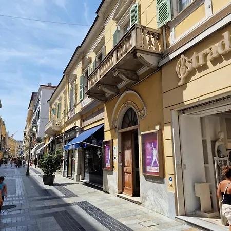 Homeholidaysanremo - Luxe & Glamour * San Remo