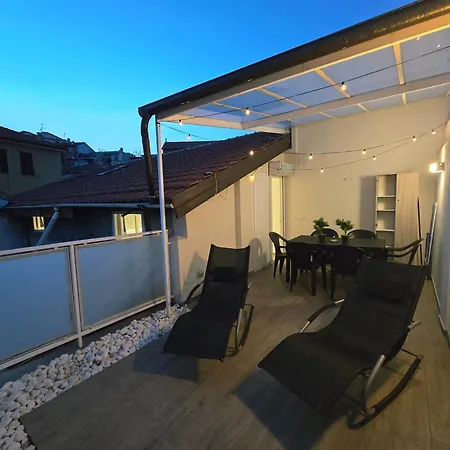 Appartement Homeholidaysanremo - Luxe & Glamour *