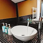 Homeholidaysanremo - Luxe & Glamour Санремо