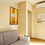 Homeholidaysanremo - Luxe & Glamour Апартаменты *
