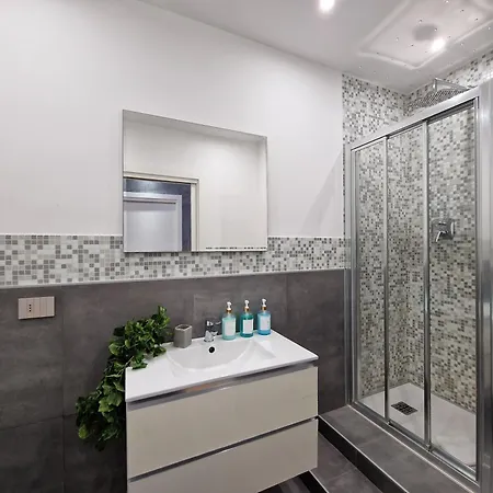Homeholidaysanremo - Luxe & Glamour Apartment