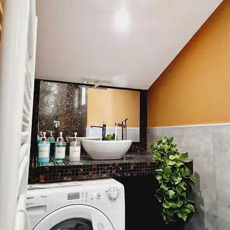 Apartment Homeholidaysanremo - Luxe & Glamour