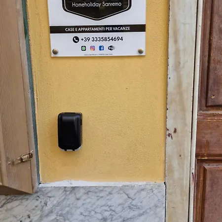 Apartment Homeholidaysanremo - Luxe & Glamour