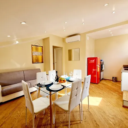 Homeholidaysanremo - Luxe & Glamour *