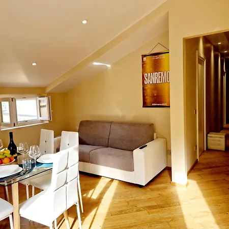 Homeholidaysanremo - Luxe & Glamour Apartment