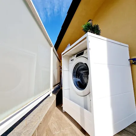 Appartamento Homeholidaysanremo - Luxe & Glamour *