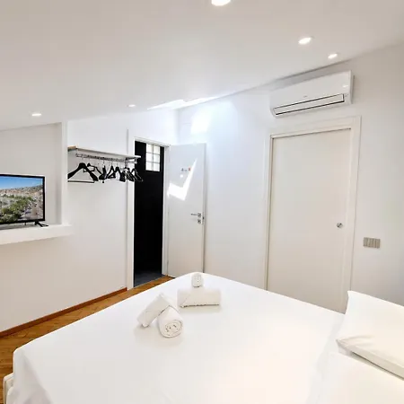 Homeholidaysanremo - Luxe & Glamour Apartment