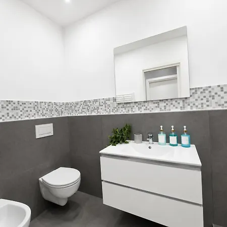 Apartment Homeholidaysanremo - Luxe & Glamour Sanremo